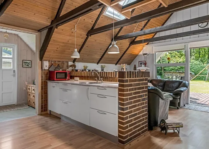 Дом отдыха Ejvind - 30km From The Sea By Interhome *
